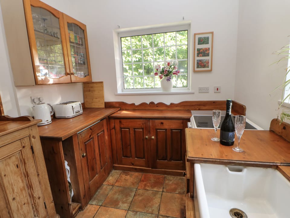 Cottage | Interior