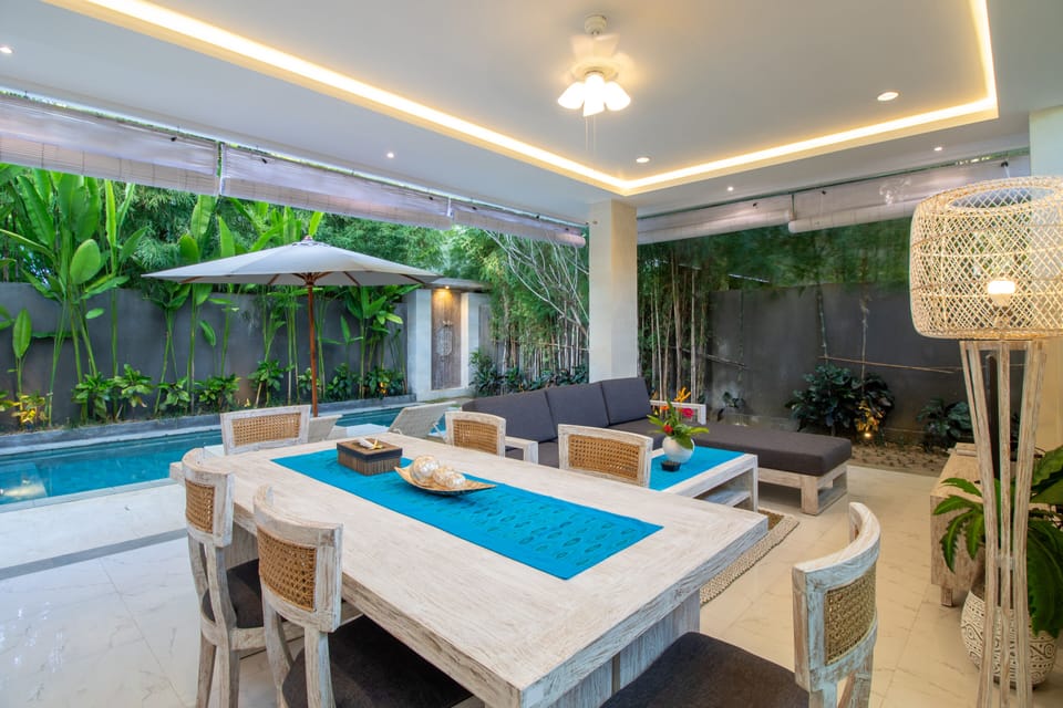 Villa | Living area | TV