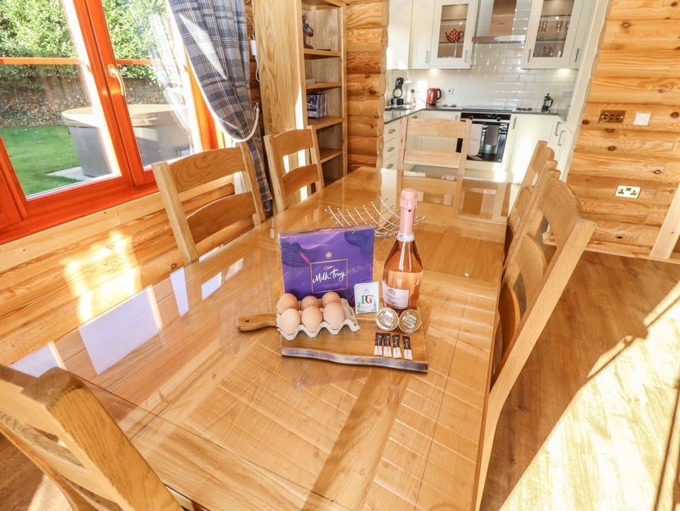 Cottage | Interior