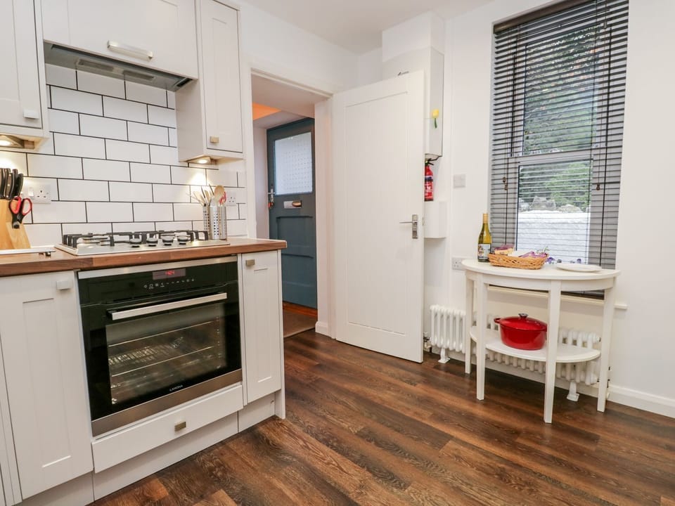 Cottage | Interior