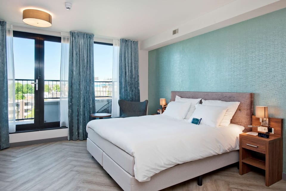 Minibar, in-room safe, desk, blackout drapes