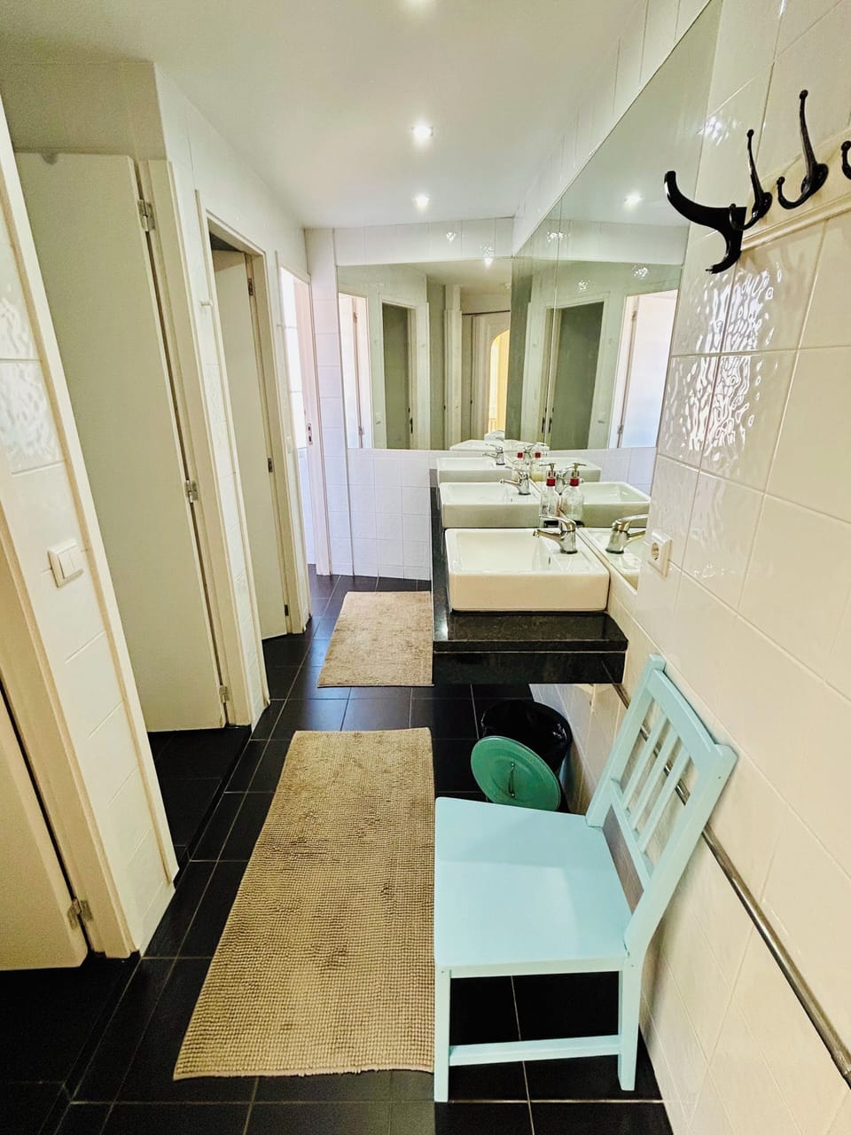 Shower, rainfall showerhead, soap, shampoo