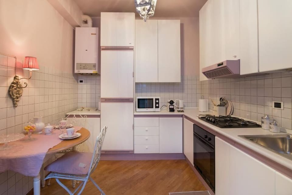 Exclusive Apartment | Private kitchen | Full-size fridge, microwave, oven, stovetop