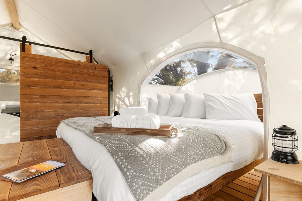 Premium bedding, memory foam beds, bed sheets