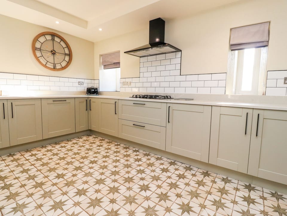 Fridge, dishwasher, electric kettle, toaster