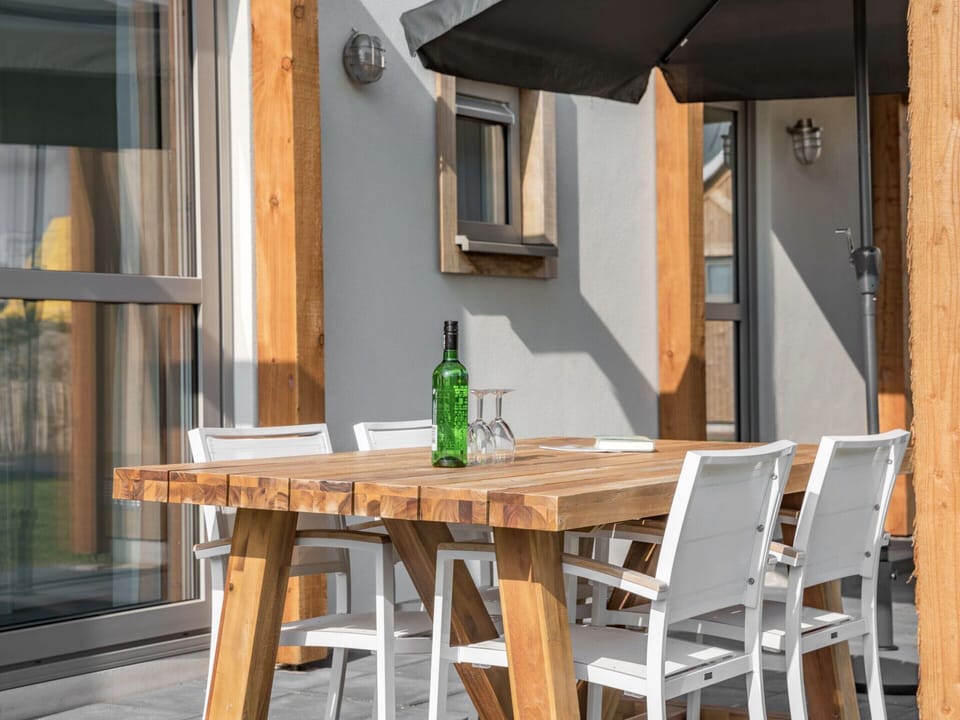 House | Dining