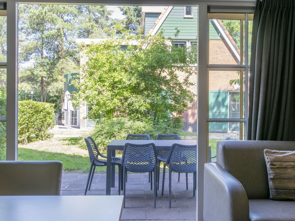 House | Dining