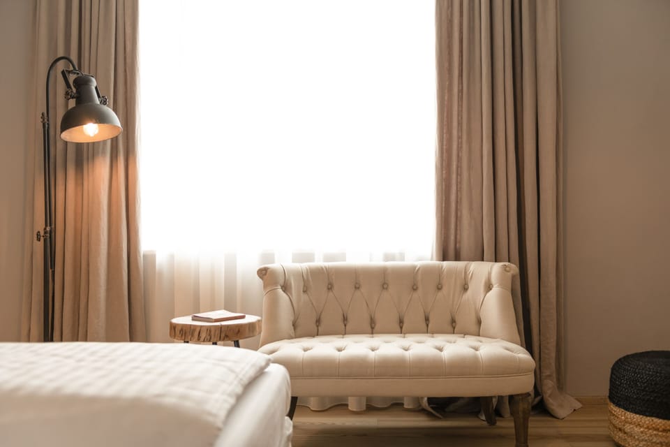 Signature Double Room, 1 Queen Bed, Non Smoking | Hypo-allergenic bedding, in-room safe, individually decorated
