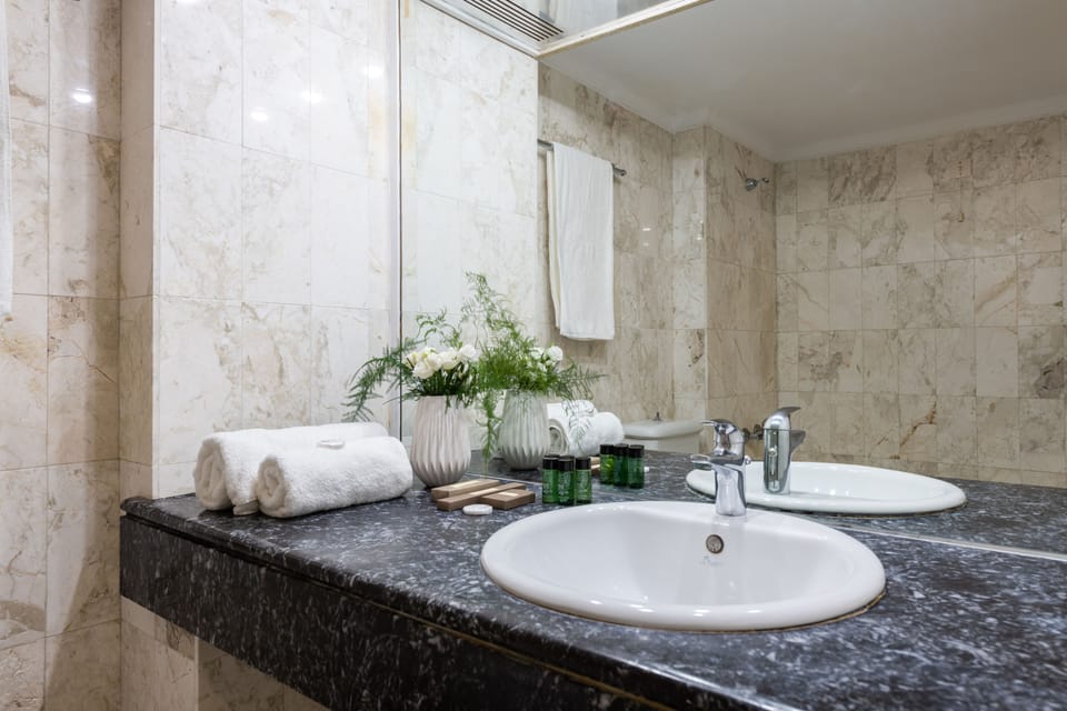 Hair dryer, towels