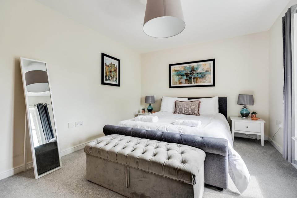 Modern 2 Bedroom Apartment in Popular Jericho Apartment in Oxford