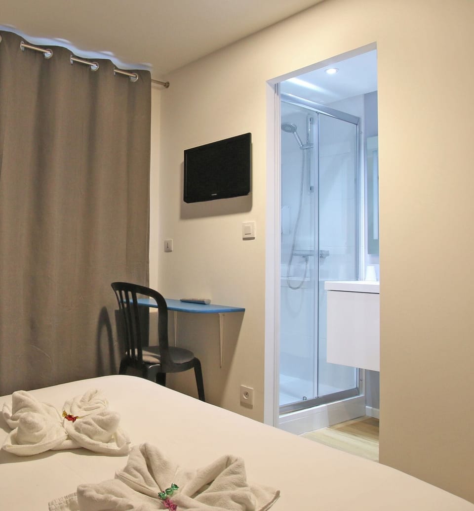 Desk, blackout drapes, soundproofing, bed sheets