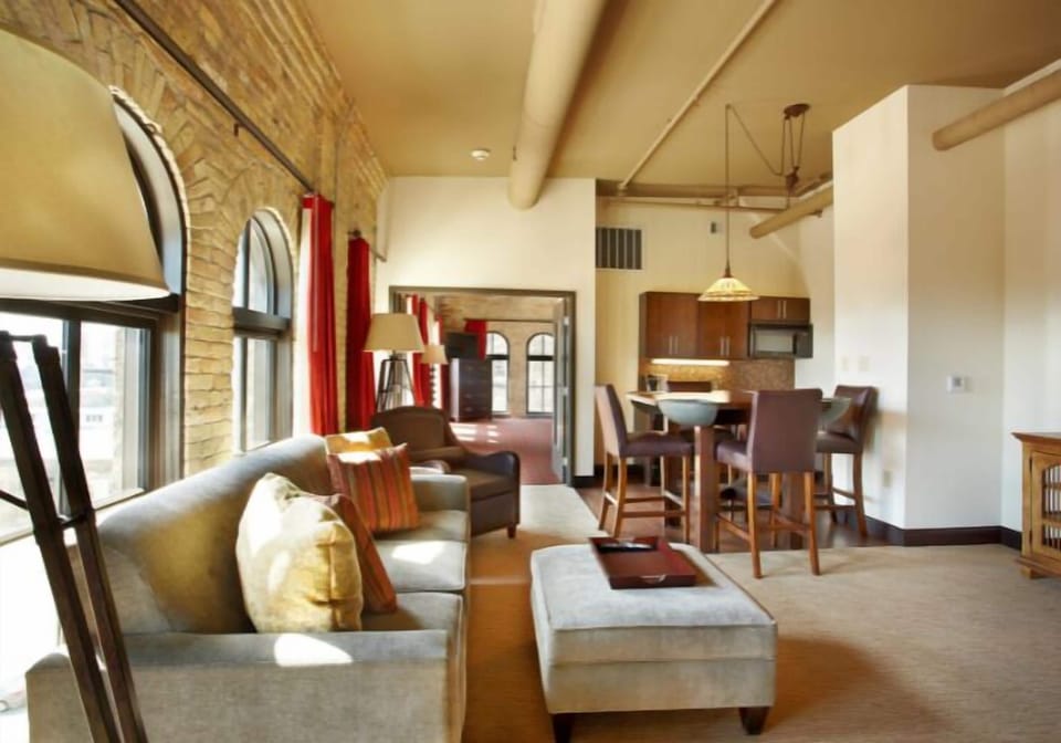 Suite, 2 Bedroom 2 King Beds with Sofa Bed | Premium bedding, pillowtop beds, desk, blackout drapes