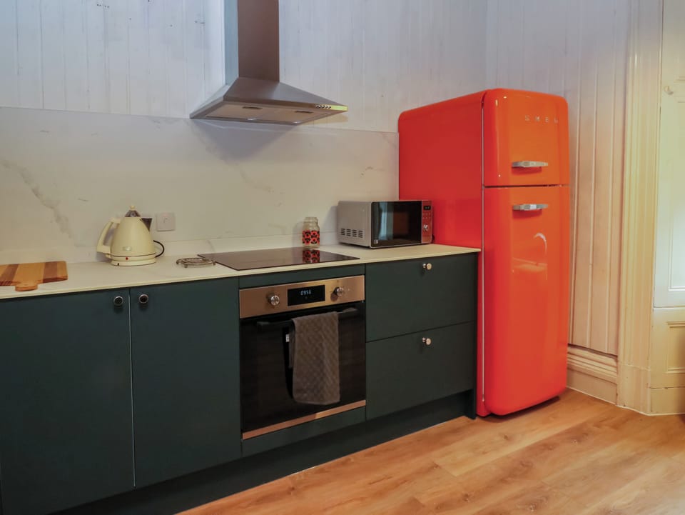 Fridge, dishwasher, electric kettle, toaster