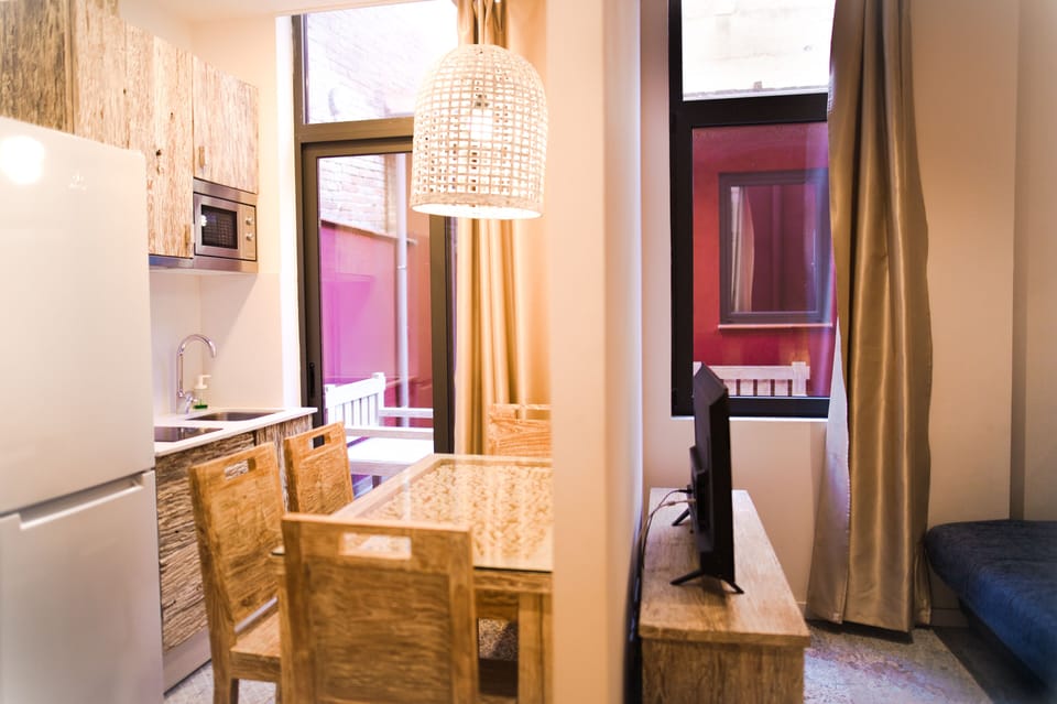 Family Apartment | Dining room