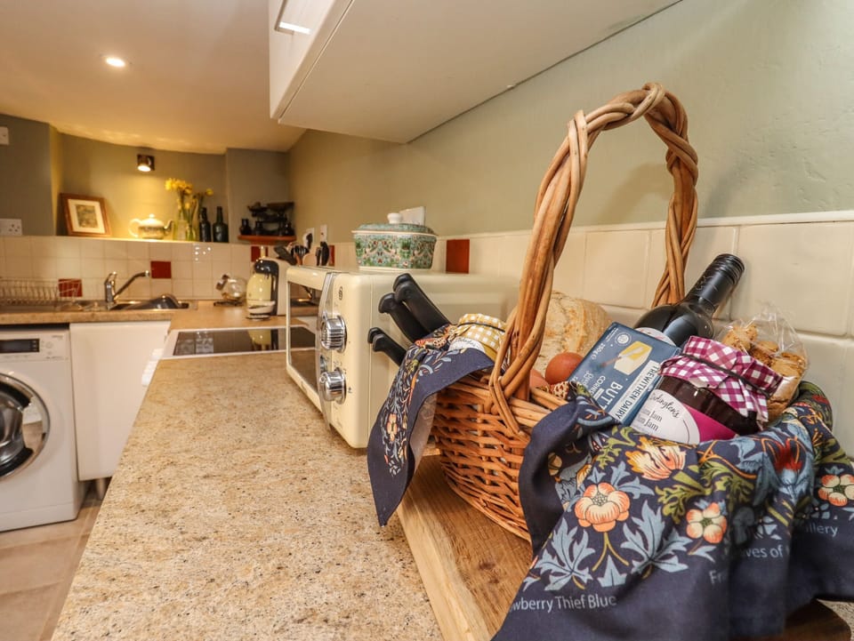 Cottage | Interior