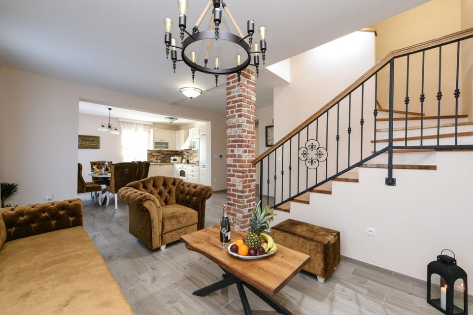 House, Smoking | 3 bedrooms