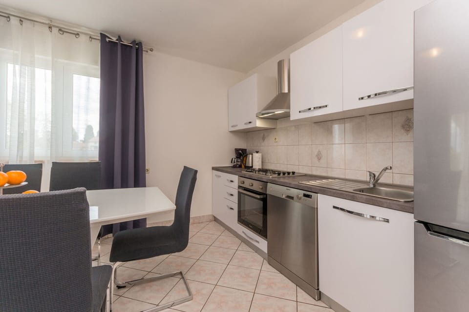 House | Private kitchen