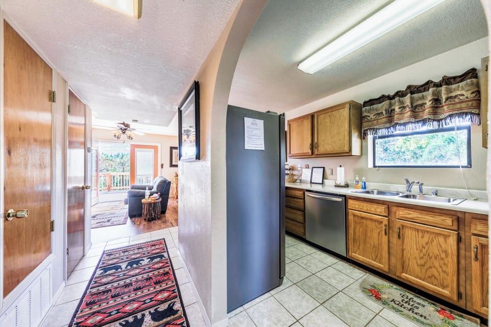 Studio (2 Bedrooms) | Property amenity
