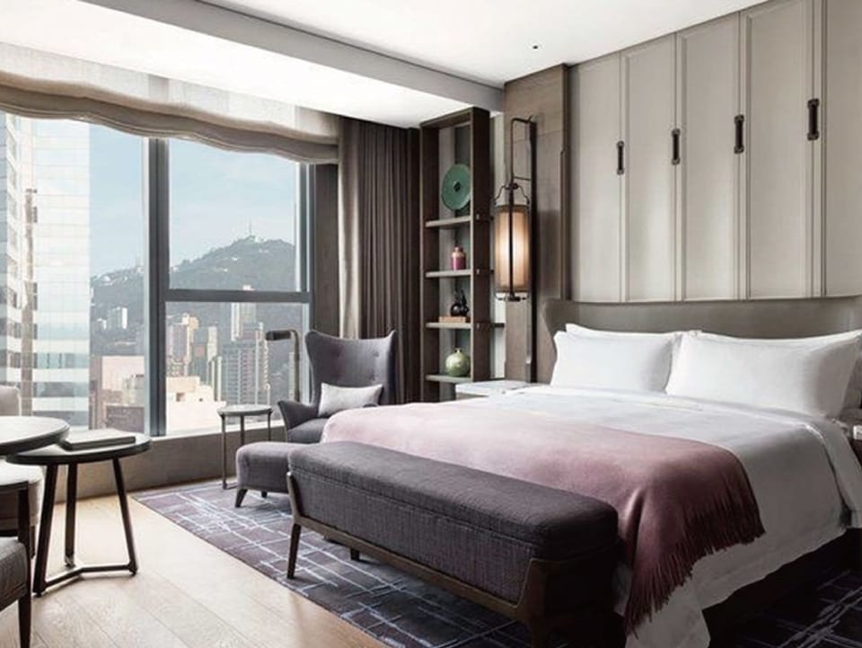 Suite, 1 Bedroom (Living Area) | Down comforters, minibar, in-room safe, desk