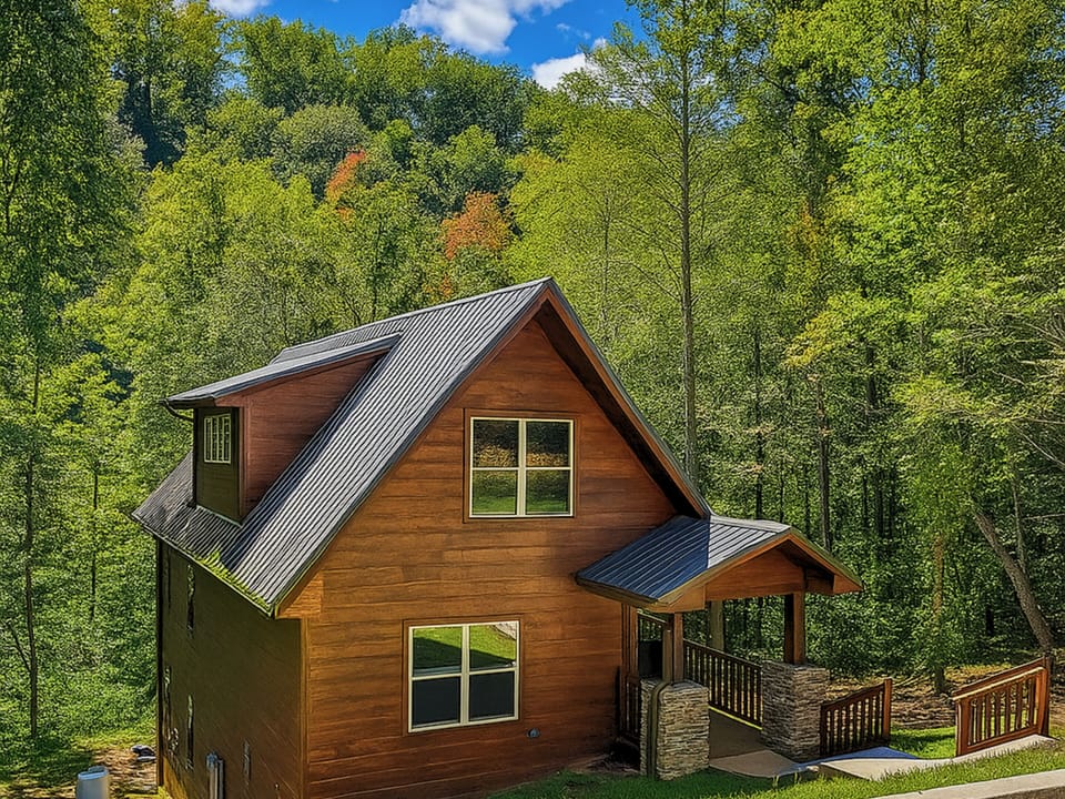 Studio (4 Bedrooms) | Front of property