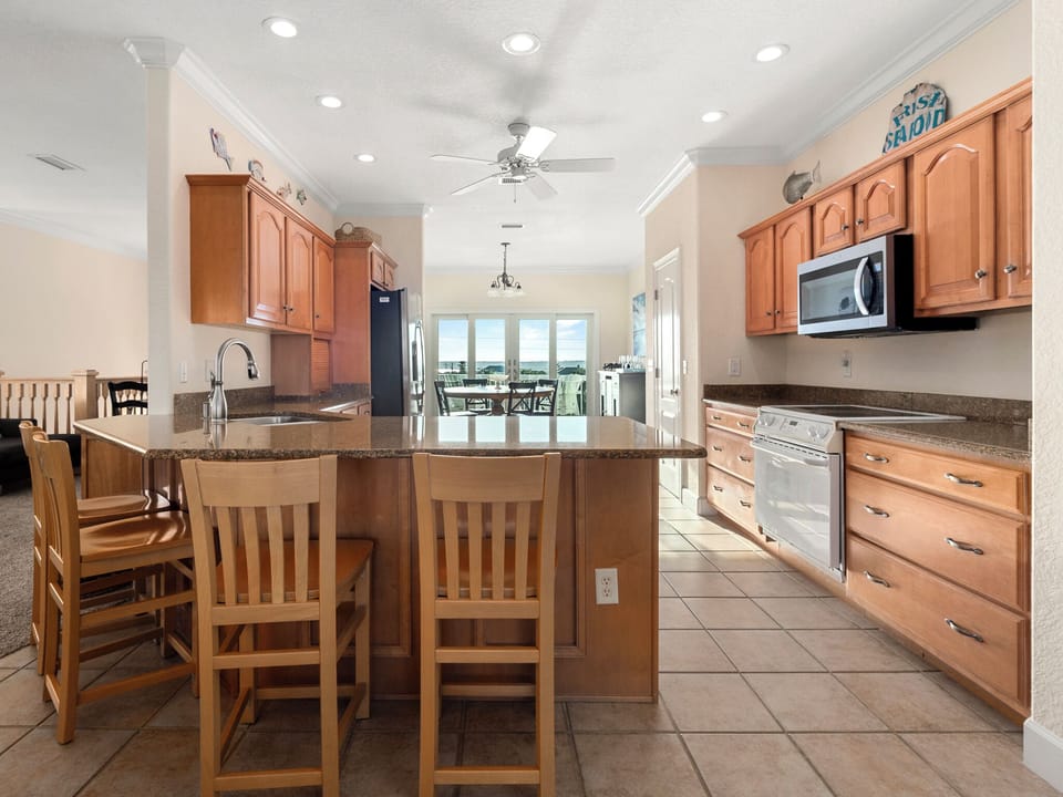 House (4 Bedrooms) | Property amenity