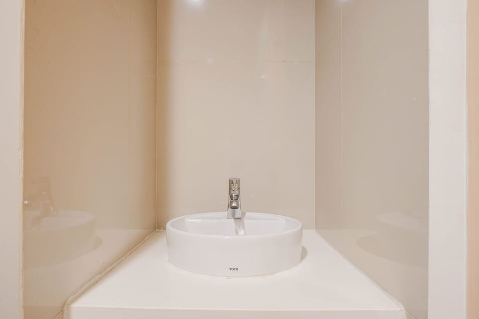 Room | Bathroom | Shower, towels