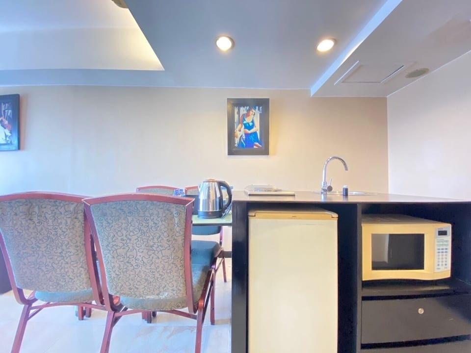 Room | 2 bedrooms, WiFi (free), bed sheets