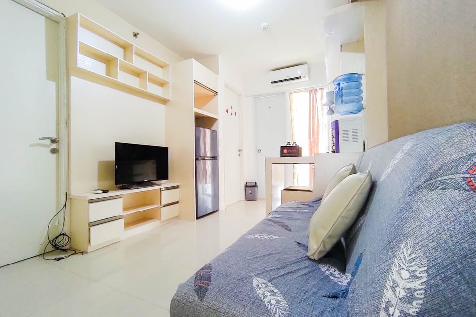 Room | Living room | TV