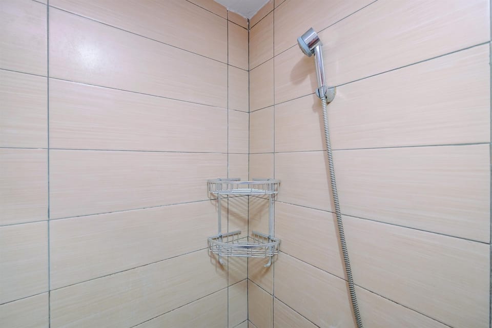 Comfortable And Simply Studio Room At Margonda Residence 5 Apartment Apartment in West Java