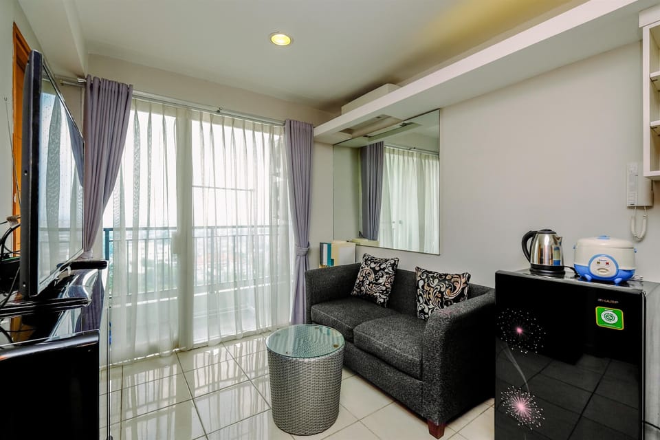 Room | Living room | TV