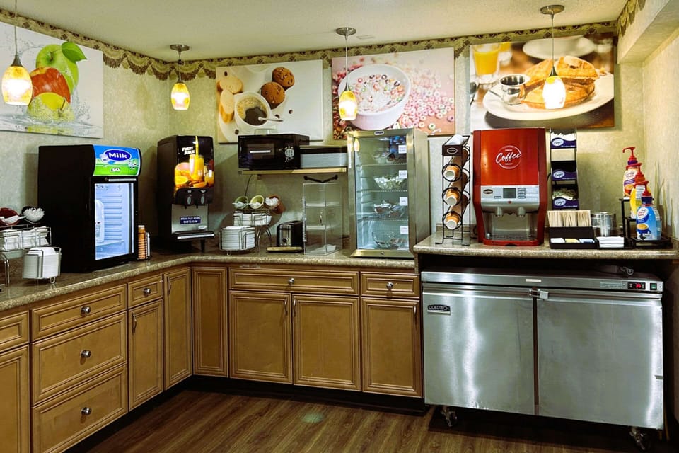 Free continental breakfast