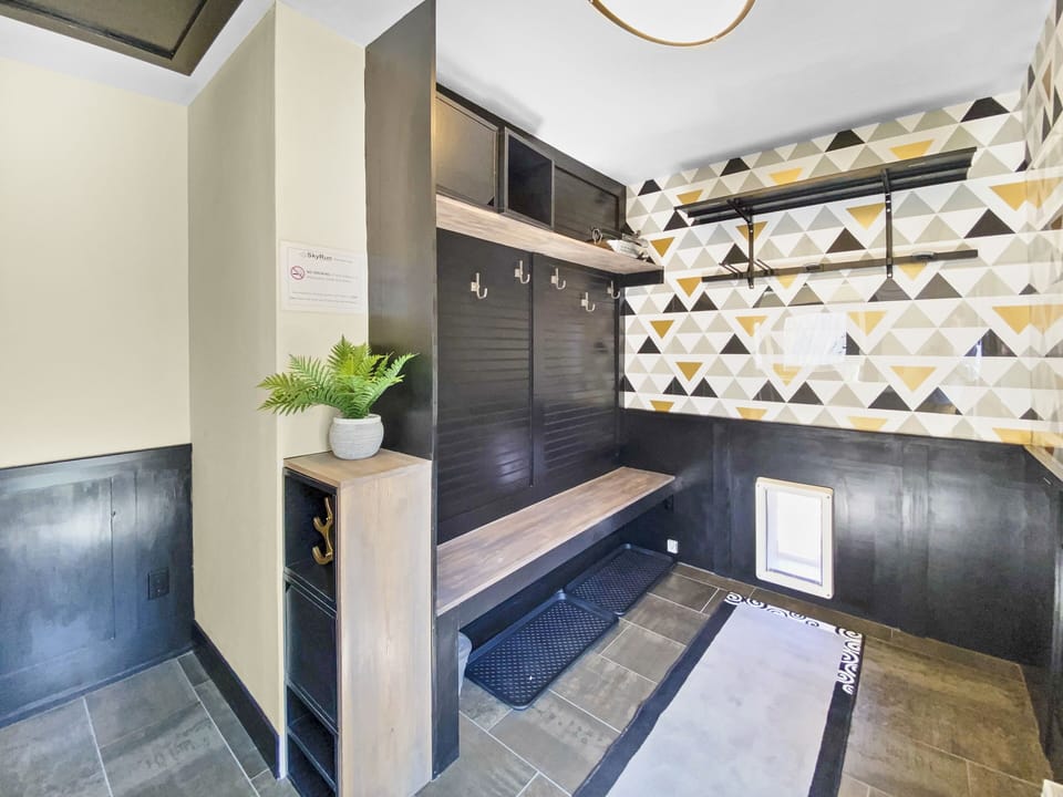House, 3 Bedrooms | Private kitchen | Coffee/tea maker, fridge, oven, toaster