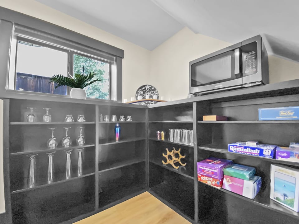 House, 3 Bedrooms | Private kitchen | Coffee/tea maker, fridge, oven, toaster