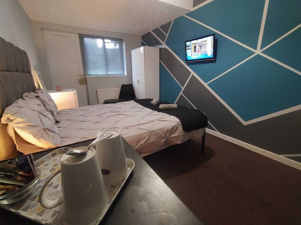 Deluxe Double Room | Laptop workspace, free WiFi