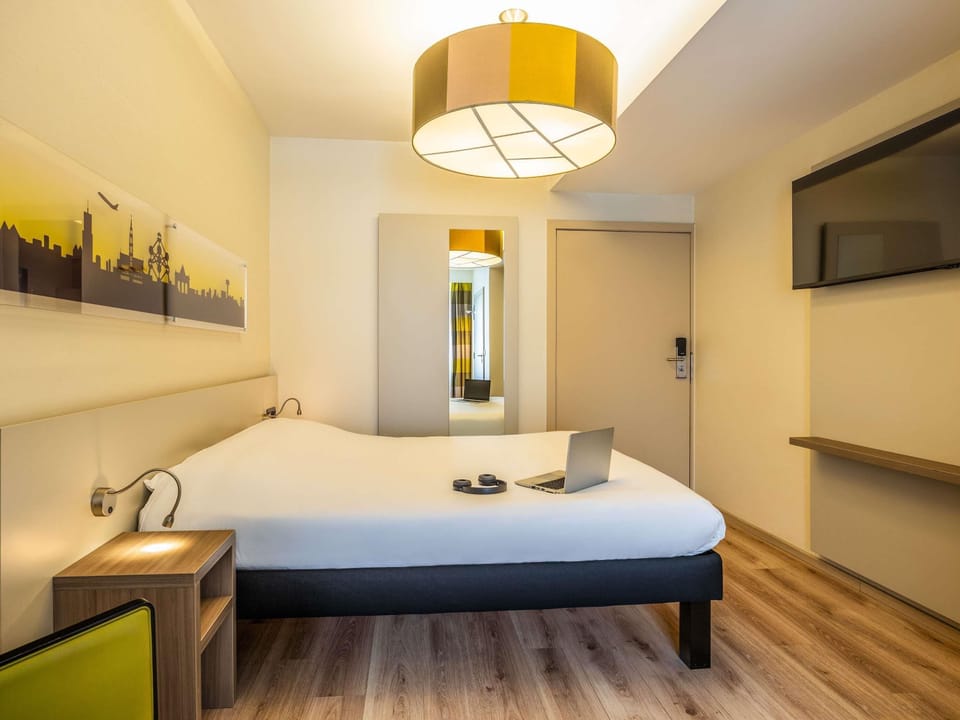 In-room safe, desk, free cribs/infant beds, rollaway beds