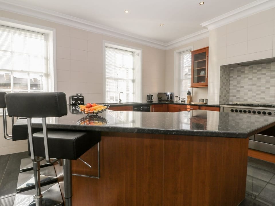 Cottage | Interior