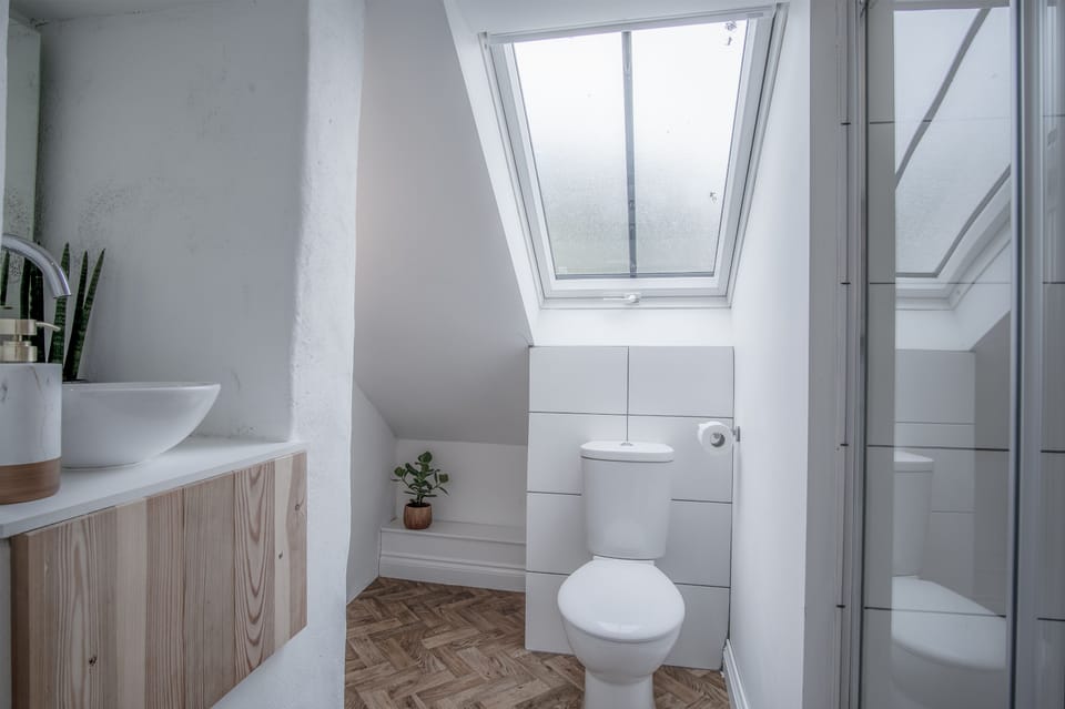 Brook Cottage - 1 Bedroom Cottage - Dale Cottage in Marloes and St. Brides