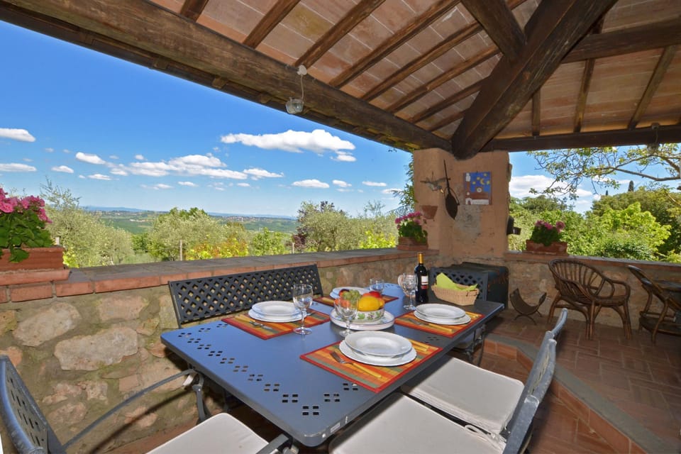 Family House, Multiple Bedrooms, 2 Bathrooms, Mountainside (Il Fortino) | Outdoor dining