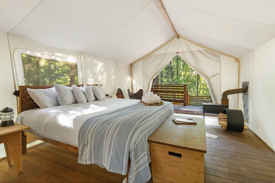 Premium bedding, memory foam beds, bed sheets