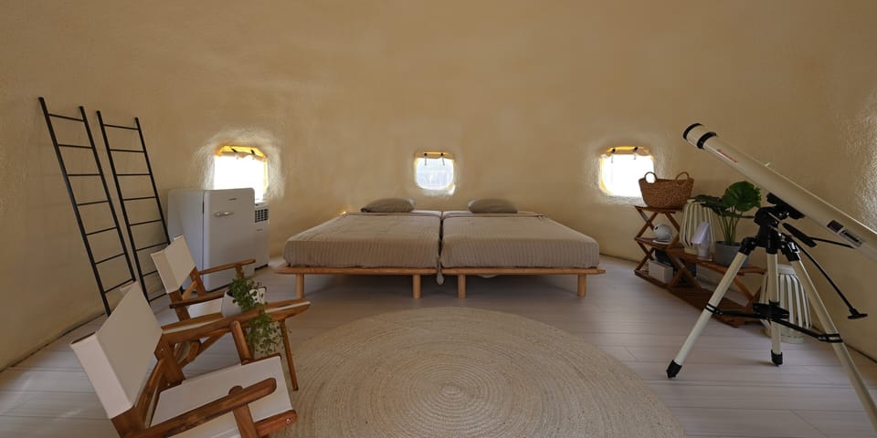 Triple Room(Tatazumi) Non Smoking, with Shared Bathroom | Iron/ironing board, bed sheets