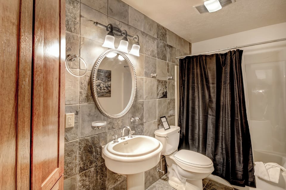 Blue Lake Lodge by Ruidoso Vacation Rentals Cabin in Ruidoso
