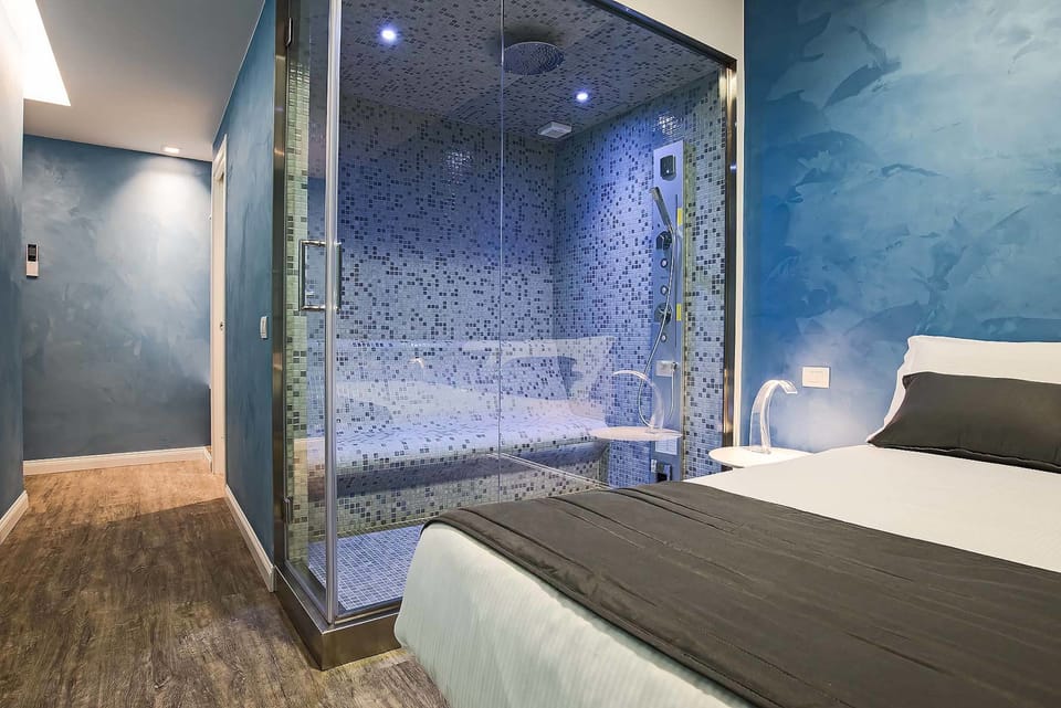 Suite, Jetted Tub | Frette Italian sheets, down comforters, memory foam beds, minibar