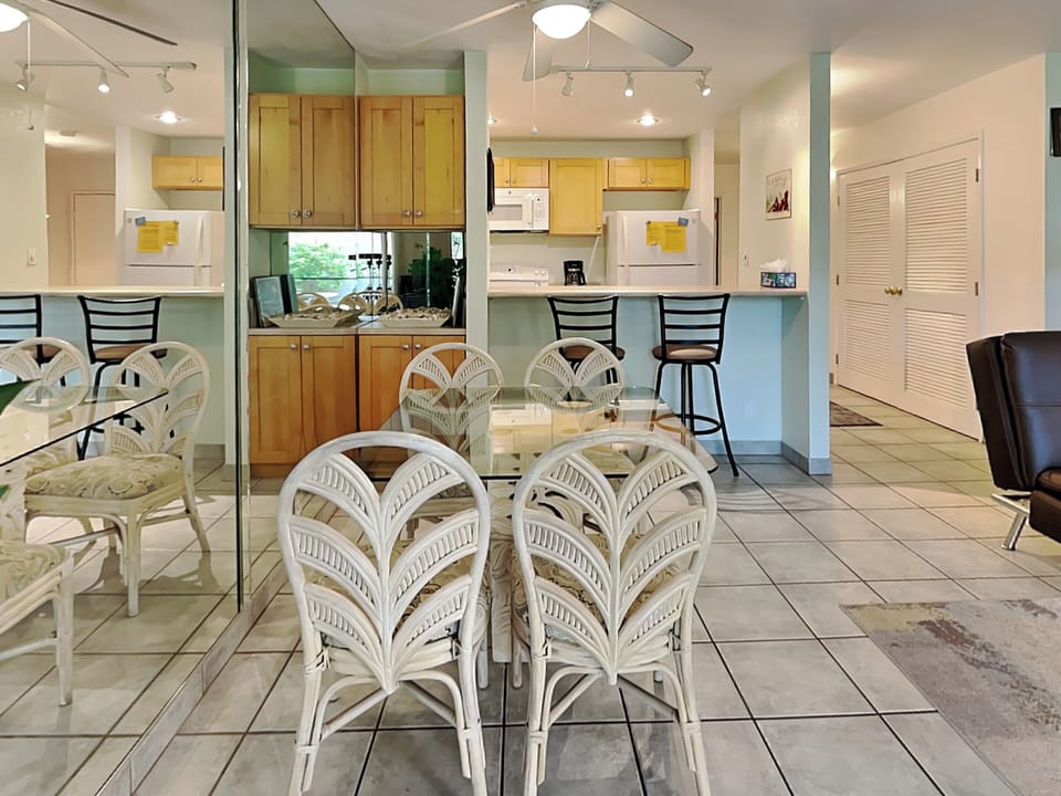 Condo (1 Bedroom) | Property amenity