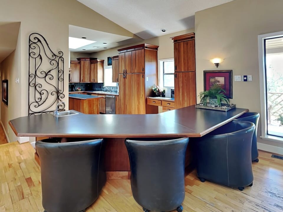 Studio (5 Bedrooms) | Property amenity