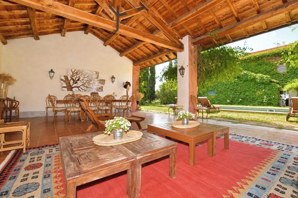 Standard Villa, 6 Bedrooms, Fireplace (Casale Teresa) | Outdoor dining