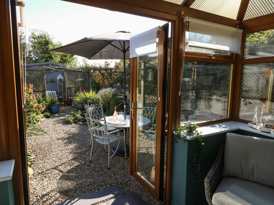 Cottage | Balcony