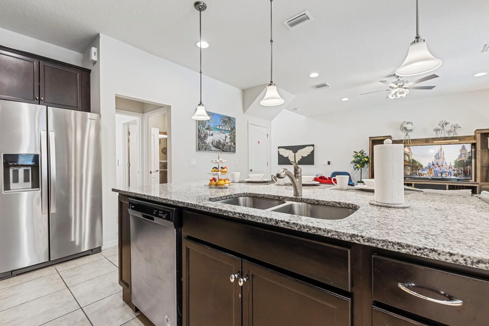 House (5 Bedrooms) | Property amenity