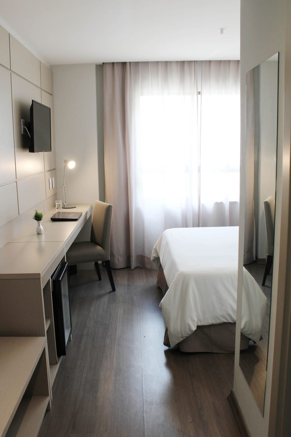Standard Room | Minibar, desk, laptop workspace, free WiFi