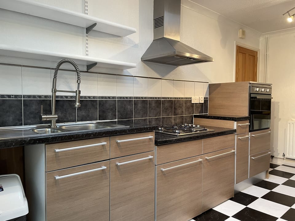 Comfort Bungalow, Shared Bathroom, Garden View | Private kitchen