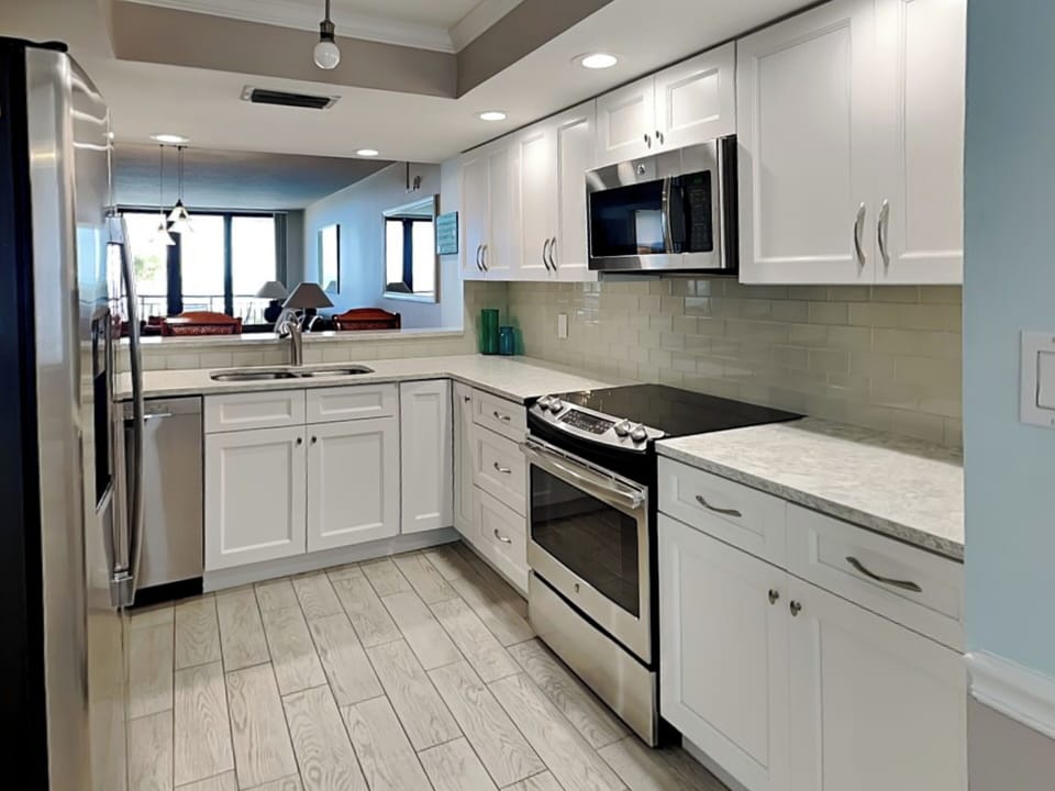 Condo (2 Bedrooms) | Property amenity